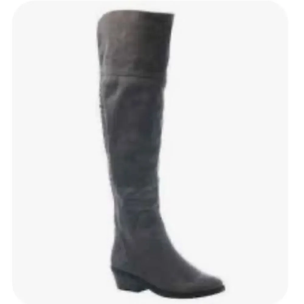 Madeline Girl NWOT Turf Block Heel Side Zip Over The Knee Boots Brown Size 7.5